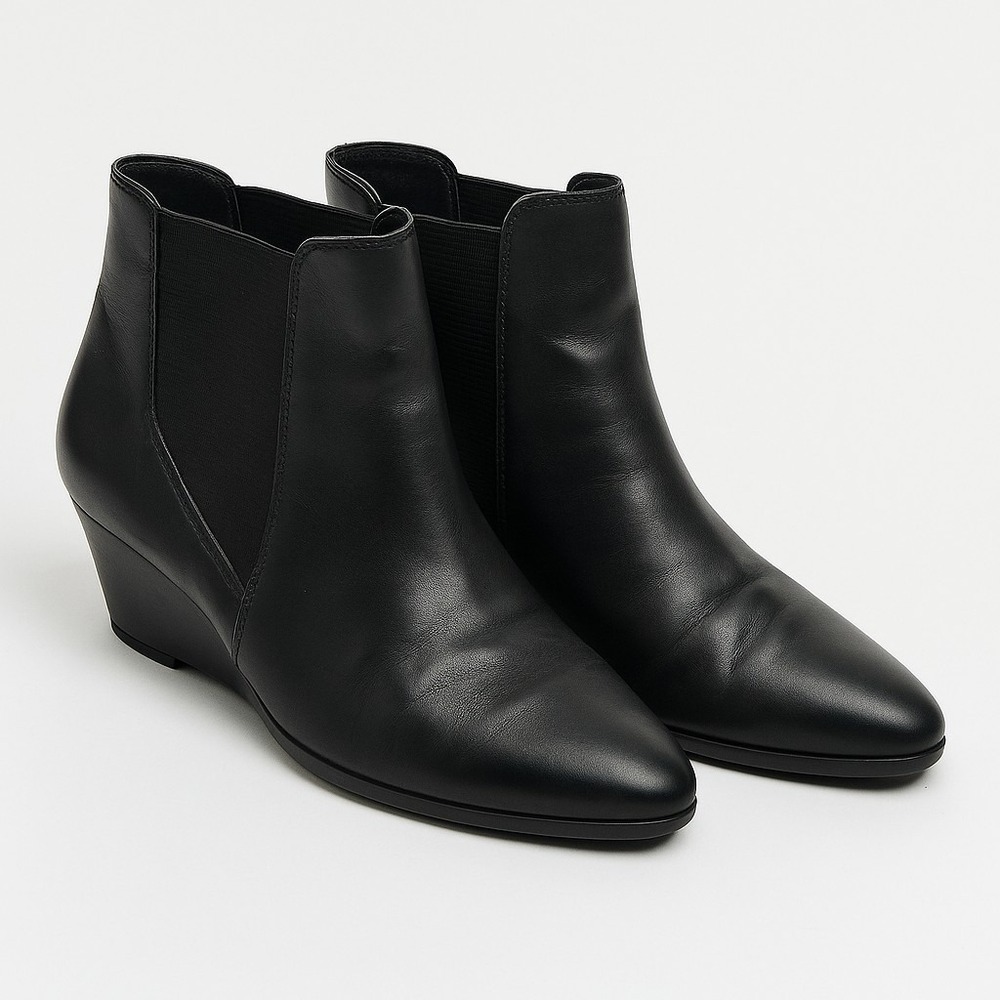 Franco Sarto Quinne Women's Black Leather Ankle Boots Size 8M Chelsea Style